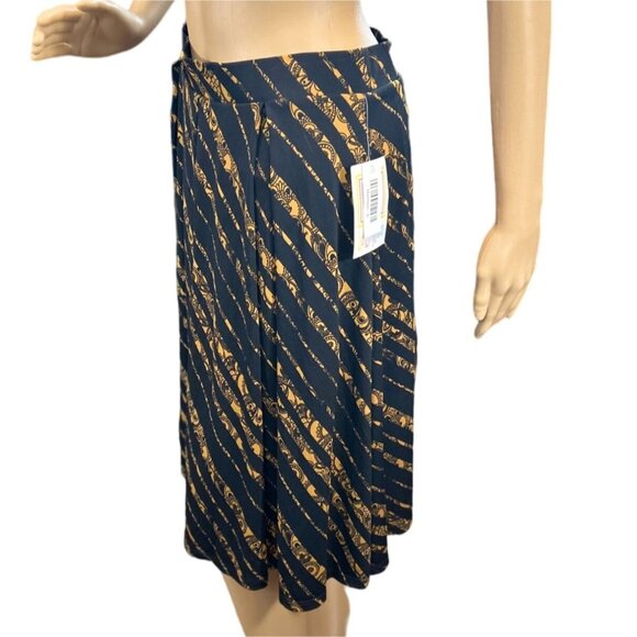 LulaRoe Madison Pleated Pocket Skirt size small NWT - Picture 4 of 5